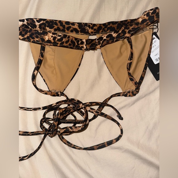 Leopard print bikini - Picture 7 of 7